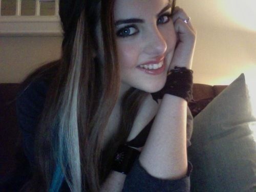 Rare Elizabeth Gillies selfie