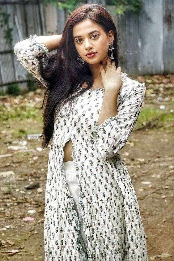 shruti-sharma-s**y