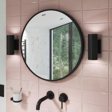 600 X 600mm Black Frame Round Mirror Alcor Better Bathrooms Bathroom Amazing Black Bathroom Mirror, Round Black Framed Bathroom Mirrors