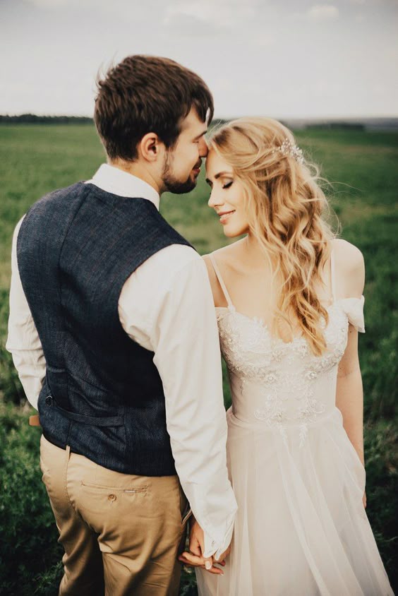 this is cheap but still beautiful wedding dress