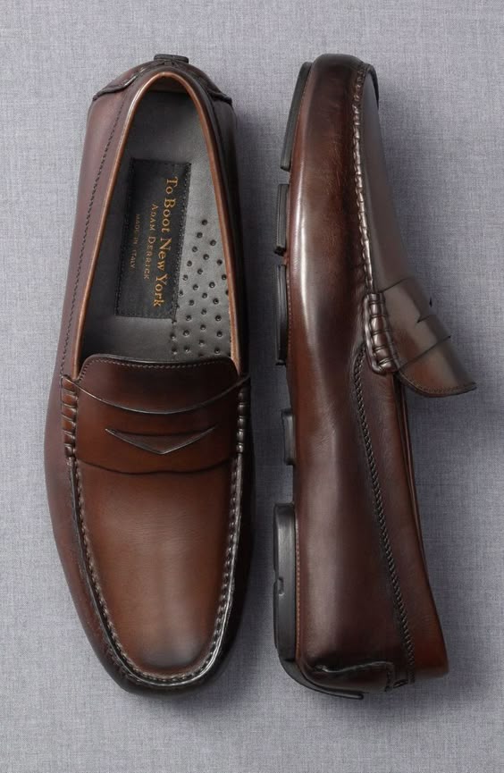 good color and style for no-laces style shoe I want loafer or driver