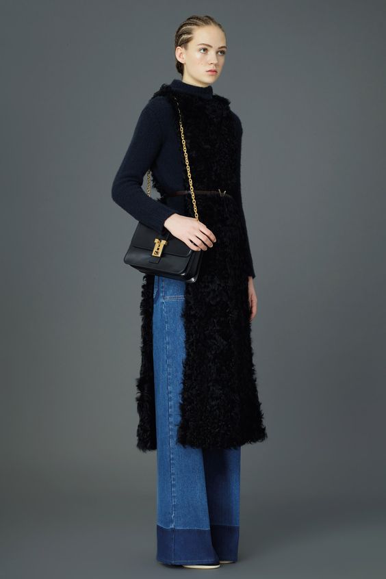 Valentino - HarpersBAZAAR.com Who said flat twist can't be chic!?