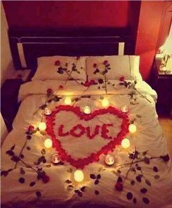Romantic Bedroom Ideas With Rose Petals And Candles Valentines Bedroom Romantic Bedroom Decor Valentine Bedroom Decor