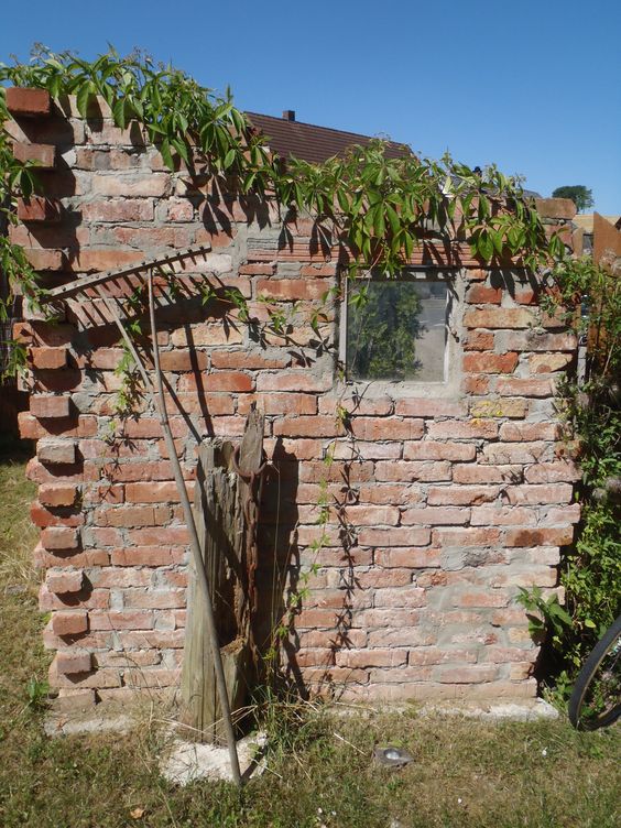 Mauer aus alten Backsteinen Mein Garten Pinterest Alter - sitzplatz im garten mit steinmauer Mauer aus alten Backsteinen Mein Garten Pinterest Alter - sitzplatz im garten mit steinmauer
