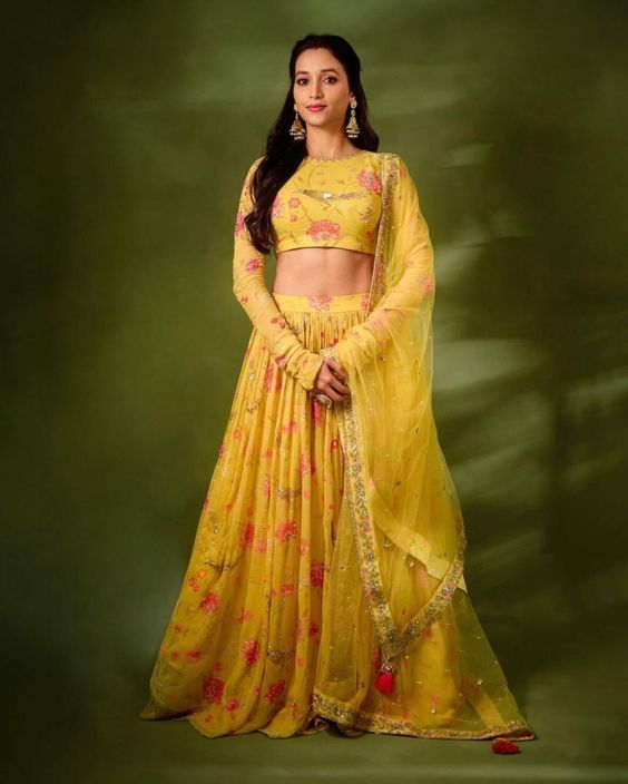 Srinidhi Shetty in a yellow lehenga set by Paulmi and harsh for kgf 2 promotions 1