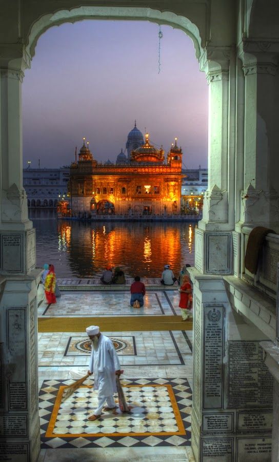 The Golden Temple (ਹਰਿਮੰਦਰ ਸਾਹਿਬ)