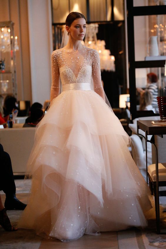 18 Ultra Romantic Ball Gown Wedding Dresses