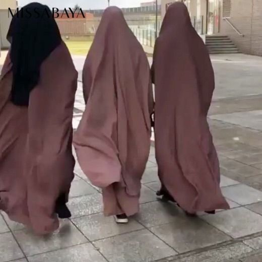 Shaikh Ibn Al Uthaymeen Rahimahullah Said No Matter How Many Good Deeds You May Have Done Don T Be Amazed At Your Actions Black Abaya Modest Fashion Fashion