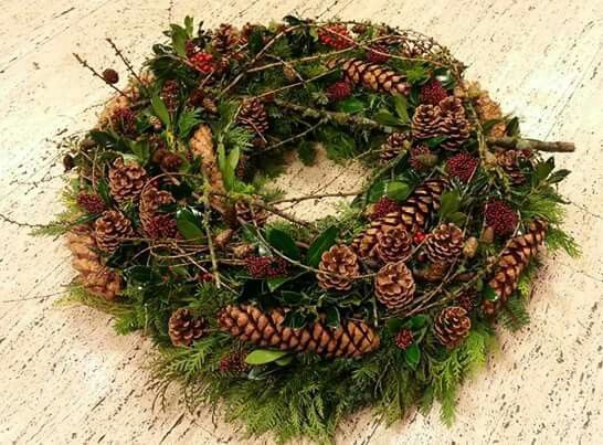 フレッシュクリスマスリース Neue Weihnachtskranze Turkranz Weihnachten Allerheiligen フレッシュクリスマスリース Neue Weihnachtskranze Turkranz Weihnachten Allerheiligen
