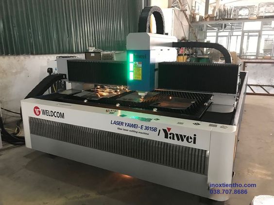 Máy cắt laser kim loại cnn - Inox Tiến Thọ Hà Nội
