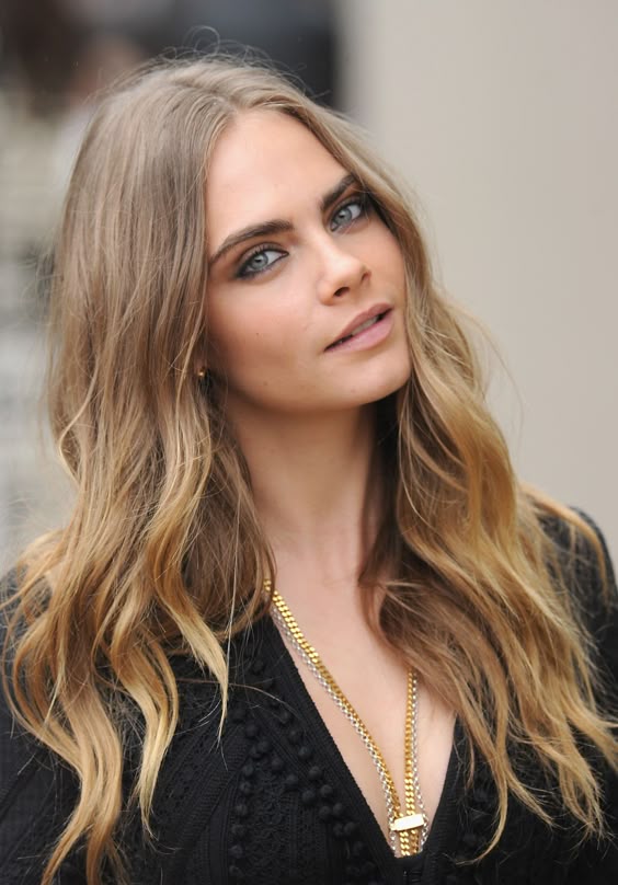 Riga centrale: la tendenza per l\'autunno easy chic delle celeb