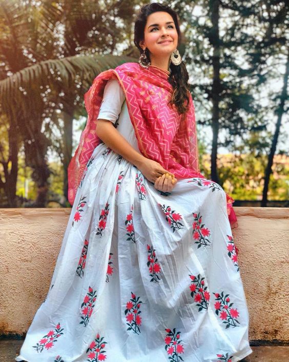 avneet-kaur-s**y