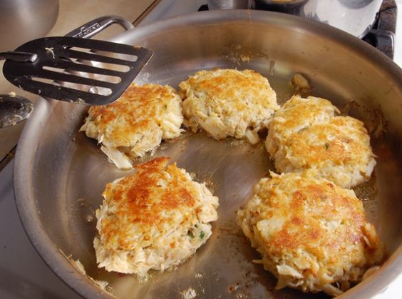Crab. Cakes.