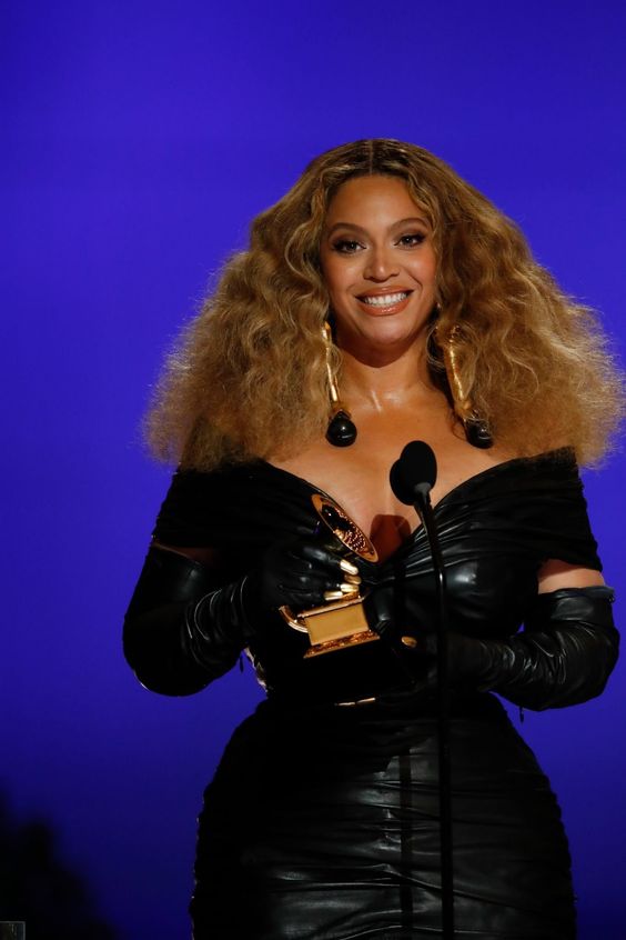 Beyoncé HD Photos, Wallpapers, Images Beyoncé