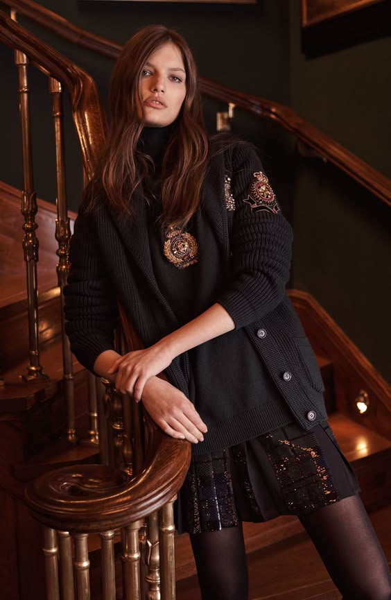 See the complete Ralph Lauren Pre-Fall 2017 collection.