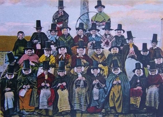 Welsh knitters