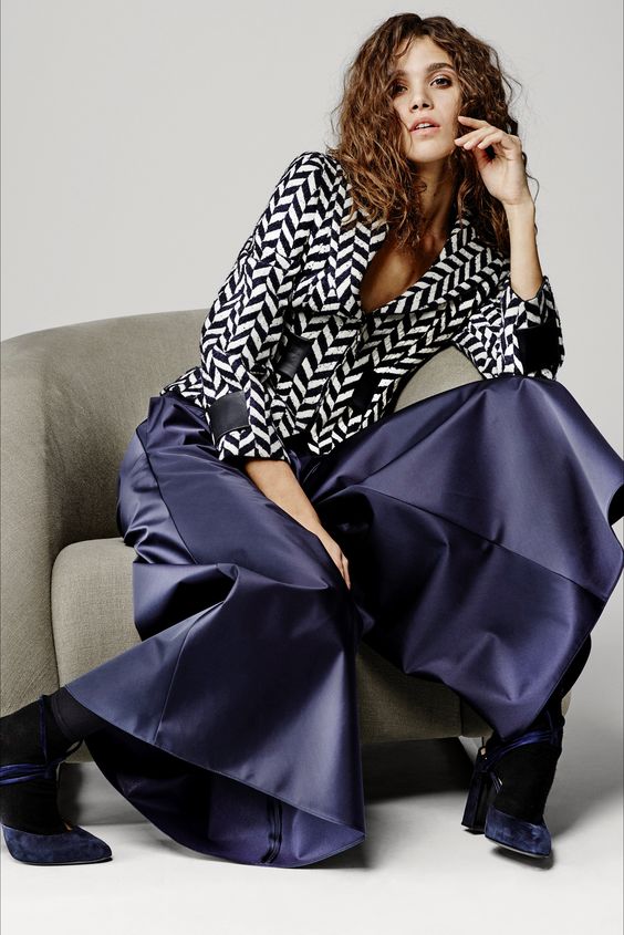 Sfilata Giorgio Armani New York - Pre-Collezioni Autunno-Inverno 2016-17 - Vogue