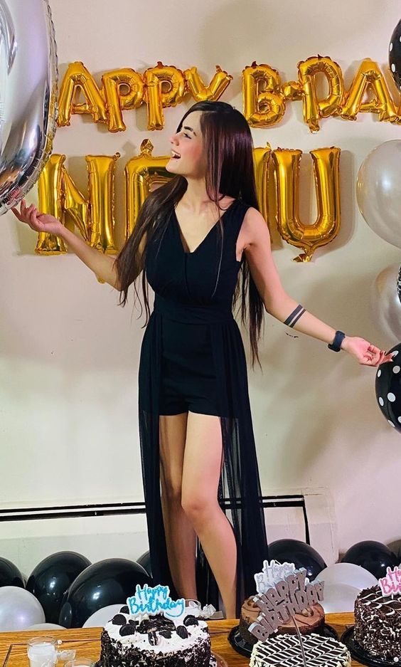 neha-jethwani-s**y