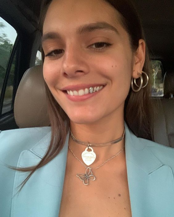 Caitlin Stasey on Instagram: “💙 🦋 💎@helenwiththegoldteeth”