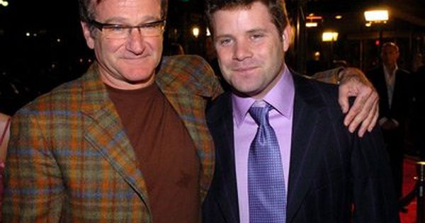 Robin Williams And Sean Astin At Event Of The Lord Of The Rings