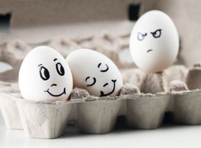 How to Stop Being Jealous of Other People's Success | Funny eggs, Jealousy, Egg art