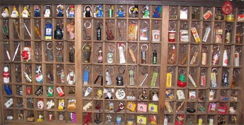 KEY1B Keychain Display Case Wall Cabinet Shadow Box with Glass Door KEY1B Keychain Display Case Wall Cabinet Shadow Box with Glass Door
