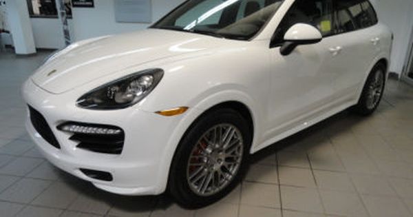 The Porsche Cayenne Wrap Came Together Beautifully Over The Weekend Complete With Powder Coated Wheels Brushed Black Mirrors Porsche Cayenne Car Wrap Porsche