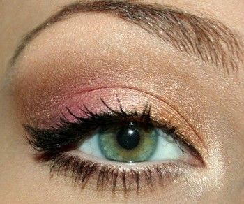 Comment maquiller les yeux verts ?
