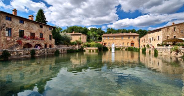Bagno Vignoni Tuscany The Places Youll Go Italy