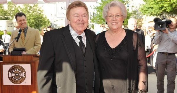 barbara joyce rupard biography wiki age children sister net worth roy clark s wife glob intel celebrity news sports tech roy clark celebrity news country music