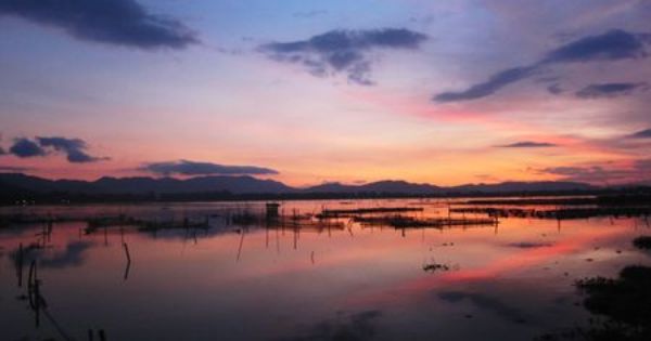 Amazing Indonesia Sunsents At Rawa Jombor Photo By Arka Tirtakusuma National Geographi In 2021 National Geographic National Geographic Photos Amazing Photography Amazing Indonesia Sunsents At Rawa Jombor Photo By Arka Tirtakusuma National Geographi In 2021 National Geographic National Geographic Photos Amazing Photography