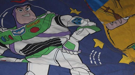 Reversible Two Sided Bedding Duvet Cover Featuring Woody /& Buzz Lightyear With Matching Pillow Case Official Toy Story 4 Single Duvet Cover Rescue Design
