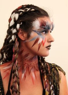 Even more cool costume and make-up ideas for Halloween – can be found here: www.gofeminin.de / … Even more cool costume and make-up ideas for Halloween – can be found here: www.gofeminin.de / …