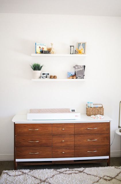 Mid Century Modern Dresser In Gender Neutral Nursery Diy Pinte
