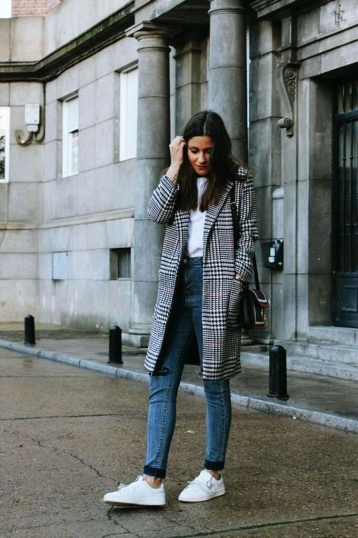 Incredibly Casual Winter Outfits Ideas Can Wear to Work 13