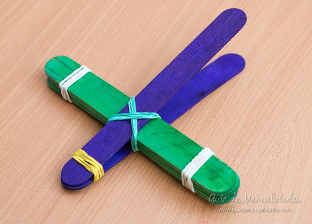 Catapulta Para Jugar Con Palitos De Helado En 2020 Palitos De Helado Catapulta Paletas De Helado
