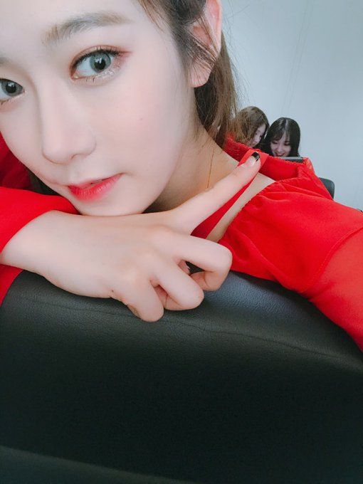 pristin rena kang yebin show champion 170517 black widow pristin rena kang yebin show champion 170517 black widow