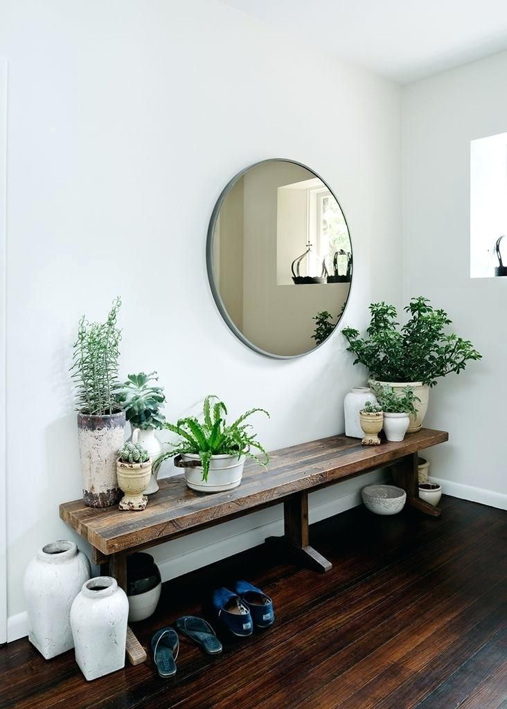 Our Entry Way Already Has This Modern Farmhouse Feel To It And We Wanted To Keep Things Very Simple And Clean Here Farmhouse Entry House Interior Entry Styling