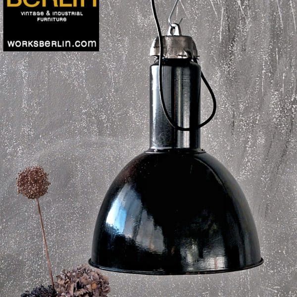 Fabriklampen Worksberlin Verkauft Echte With Images Factory Lighting Vintage Furniture Fabriklampen Worksberlin Verkauft