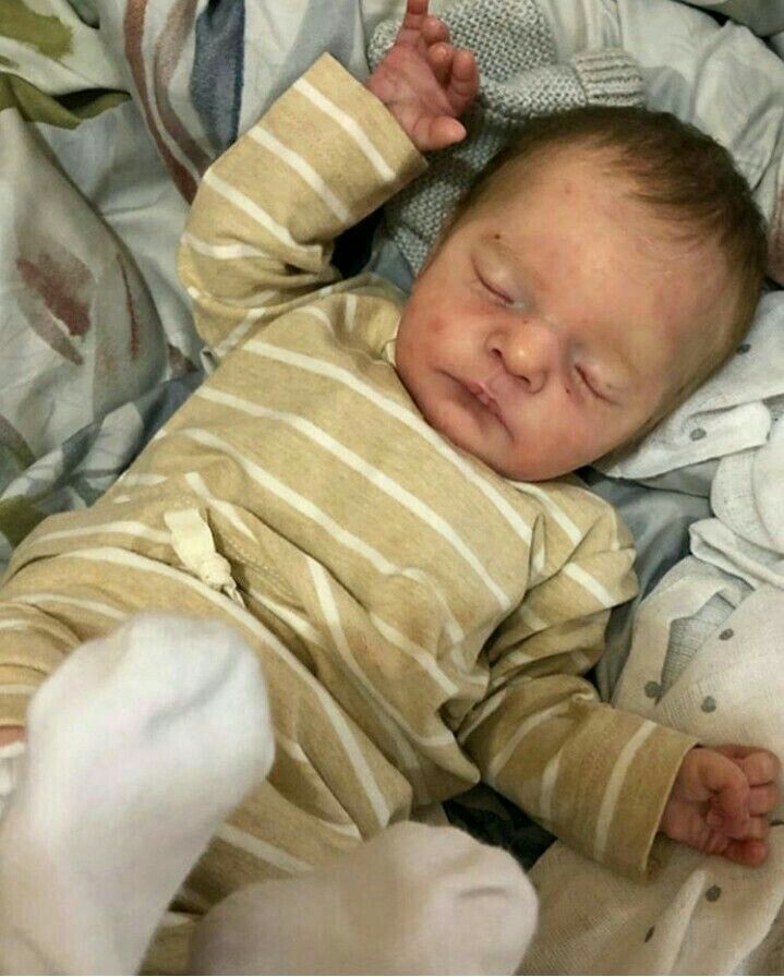 Epingle Par Kya Kya Sur Bebes Reborn Bebes Reborn Bebe Reborn Garcon Bebe Reborn En Silicone Epingle Par Kya Kya Sur Bebes Reborn Bebes Reborn Bebe Reborn Garcon Bebe Reborn En Silicone