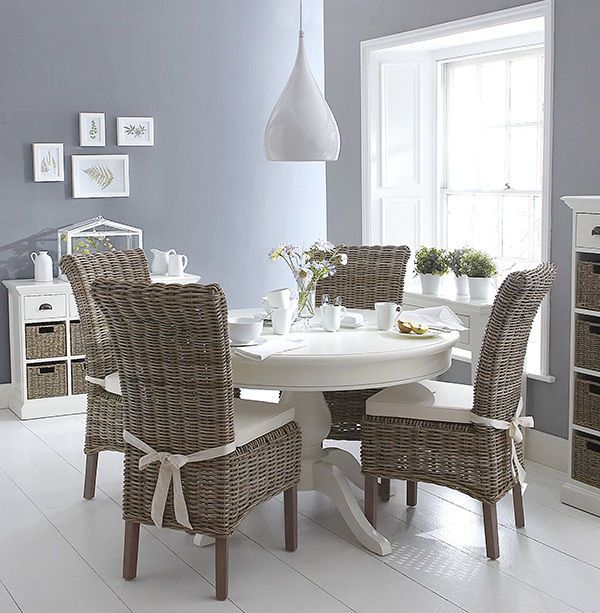 Best 25 Shabby Chic Round Dining Table Ideas On Pinterest Amusing Chic Dining Room Sets Review Best 25 Shabby Chic Round Dining Table Ideas On Pinterest Cool Chic Dining Room Sets Inspiration