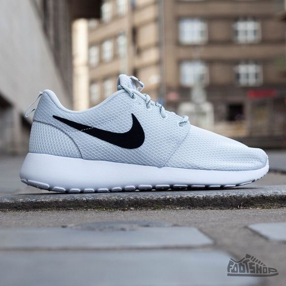 14 best Kraken VC Swag images on Pinterest | Kraken, Swag and Nike ... ROSHE RUN Great condition! Highest offer takes it. Nike Shoes Sneakers