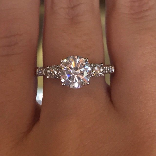 With 2017 Wring Up It S Time To Look Back On The Best And With 2017 Wring Up It S Time To Look Back On The Best And Blingiest This Year I Finally Made Designers Diamonds Its Own Instagra Jewelry In