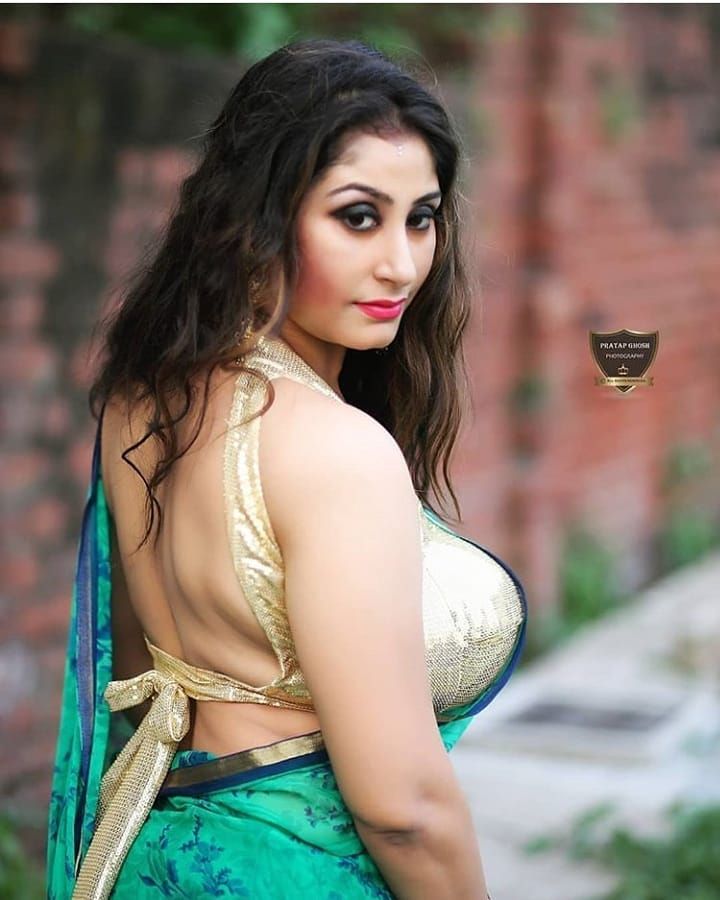 Indian Aunty Big Ass Vedeo Indian Aunty Big Ass Vedeo