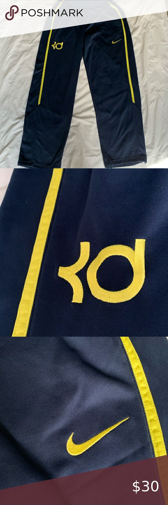 Nike KD Joggers Nike KD Joggers Waist: 13in laying flat Inseam: 30 in Rise: 13 in Leg opening