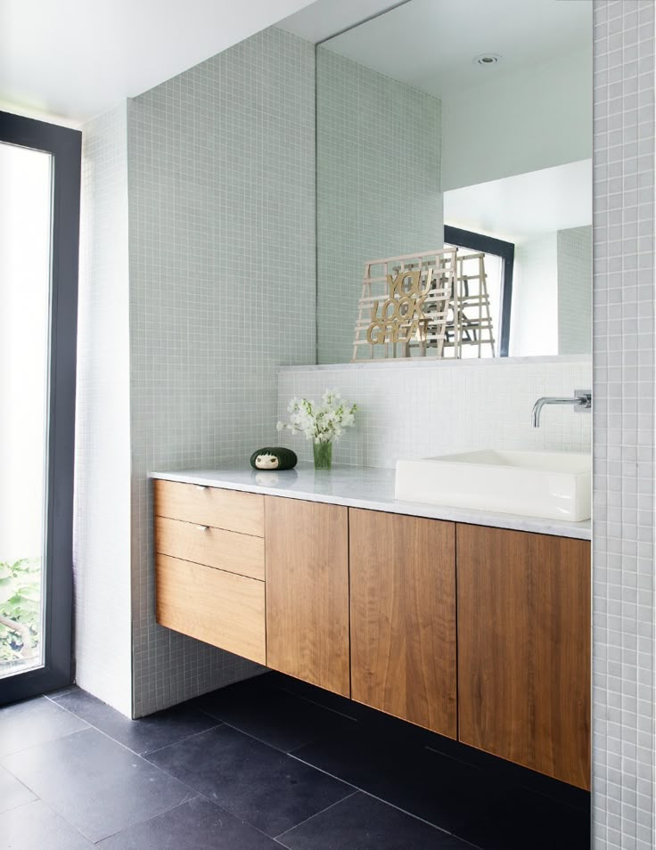 Modern Bathroom Cabinets Modern Bathroom Cabinets