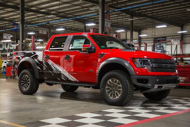 2014 Roush Raptor Truck Gets Custom Graphics - autoevolution | Pickup ... Custom Ford Raptor Graphics