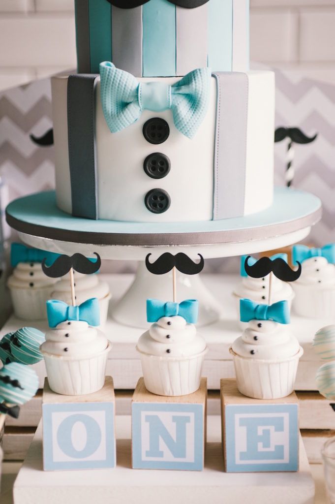 Modern 3 Tier Cake For A 1st Birthday Baby Boy Bykikiboe Nl