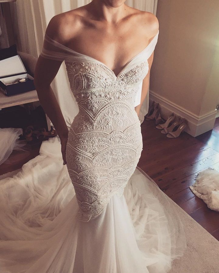 34 Beautiful Wedding Dresses Would Look Glamorous On All Sorts Of 34 Beautiful Wedding Dresses Would Look Glamorous On All Sorts Of Brides To Be Wed Me Betch Gowns