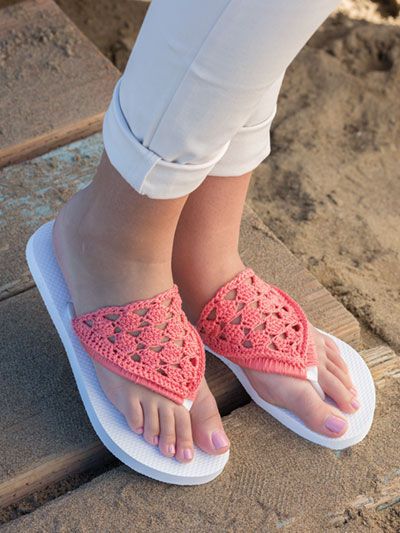 New Crochet Patterns - ANNIE'S SIGNATURE DESIGNS: Coral Reef Set Crochet Pat...
